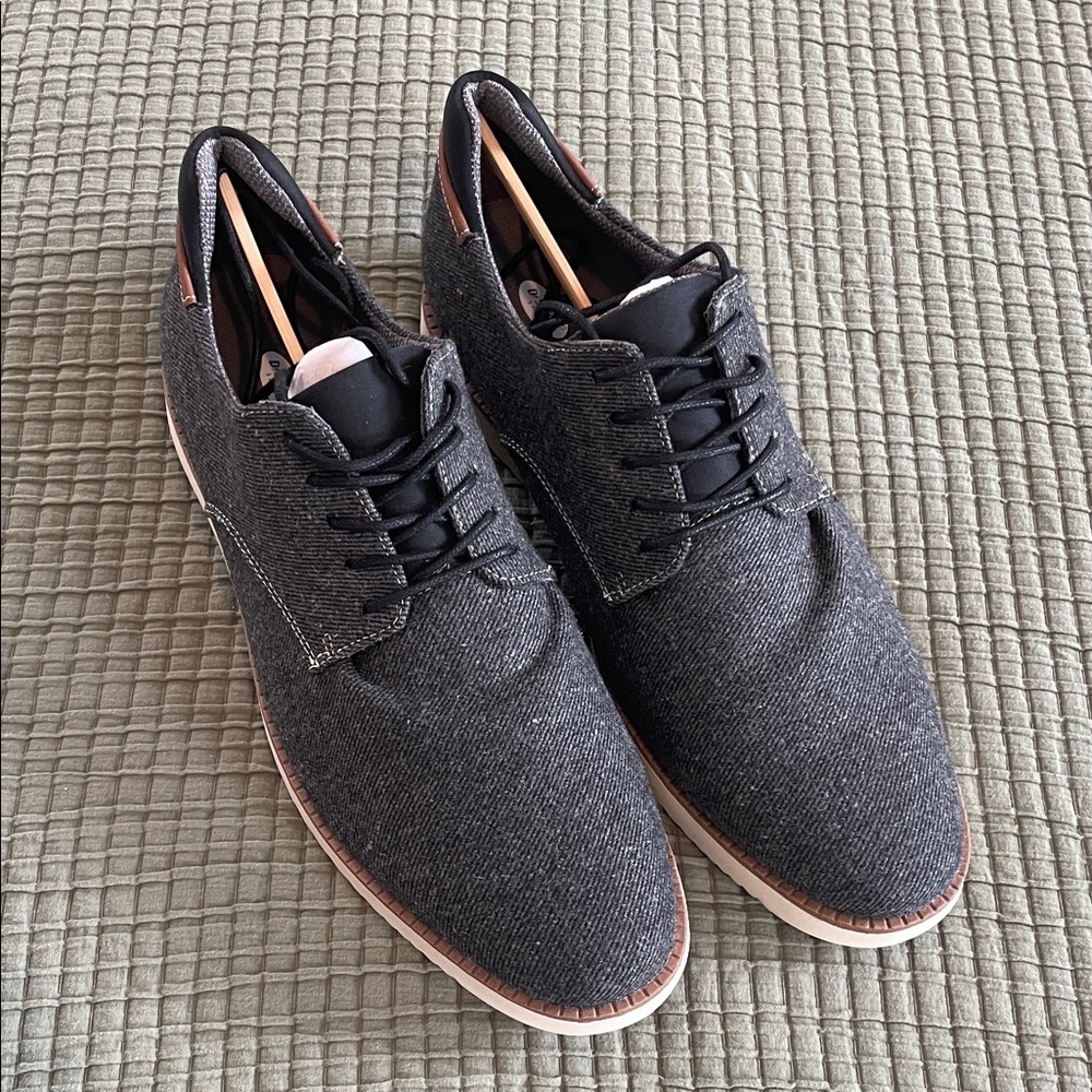 Men's Charcoal Lace-Up Shoes - perfect for wedding szn!